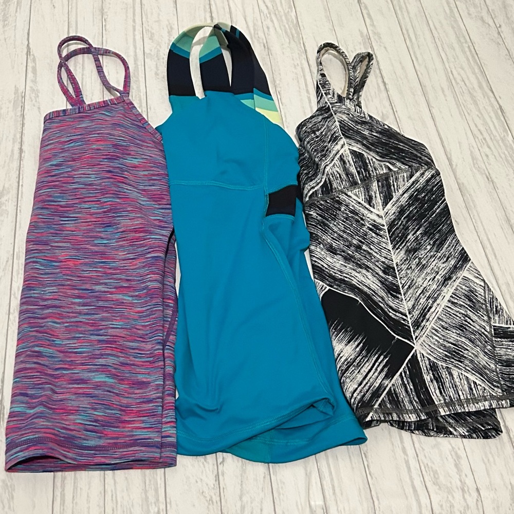 3 piece Sz 6 Lululemon bundle / lot athletic tops